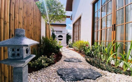 JAPAN-INSPIRIERTE, ELEGANTE VILLA IN HUA HIN, THAILAND